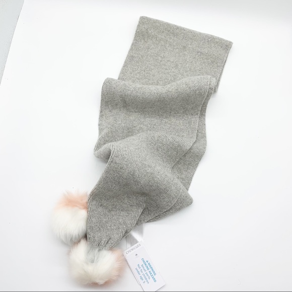 Crewcuts J. Crew Faux Fur Pom Pom Merino Wool Blend Knit Scarf Girl’s OS - Picture 3 of 9